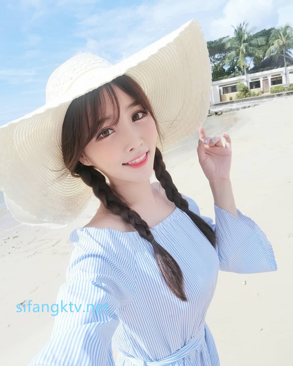 【2023_02_01】The_Posture_of_Qingyue_Serving_the_Master_Season_1_Episode.m4v